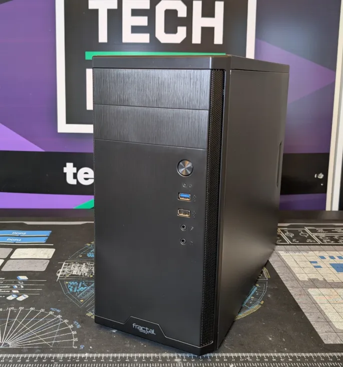 Käytetty pelitietokone - Core i7 3770 & NVIDIA GTX 1060 6GB